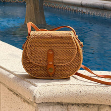 Load image into Gallery viewer, Ata Vine Saddle Bag