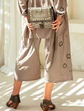 Load image into Gallery viewer, Lilla Lane Victoria Vinta Crossbody