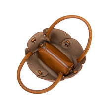 Load image into Gallery viewer, Tulip Raffia Top Handle