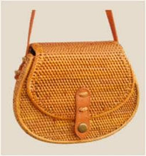 Load image into Gallery viewer, Ata Vine Saddle Bag