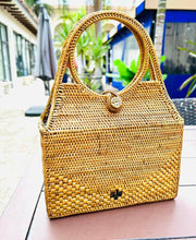 Load image into Gallery viewer, Ata Vine Round Handle Handbag