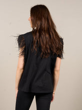 Load image into Gallery viewer, NU Denmark Vigga Feather Tee
