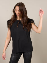 Load image into Gallery viewer, NU Denmark Vigga Feather Tee