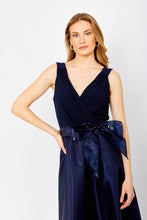 Load image into Gallery viewer, Frank Lyman V-Neck Dress