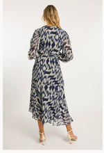Load image into Gallery viewer, Caballero Saison Dress