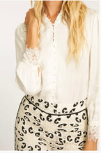 Load image into Gallery viewer, Caballero Olivette Top