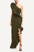 Load image into Gallery viewer, One33 Social The Mercer Dress