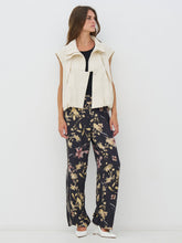 Load image into Gallery viewer, NU Denmark Chelsea Vest