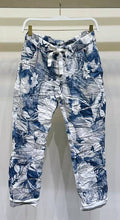 Load image into Gallery viewer, Venti6 Floral Drawstring Joggers