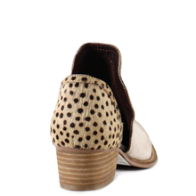 Load image into Gallery viewer, Shy Town Shoe