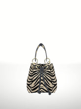 Load image into Gallery viewer, Noleila Handbag
