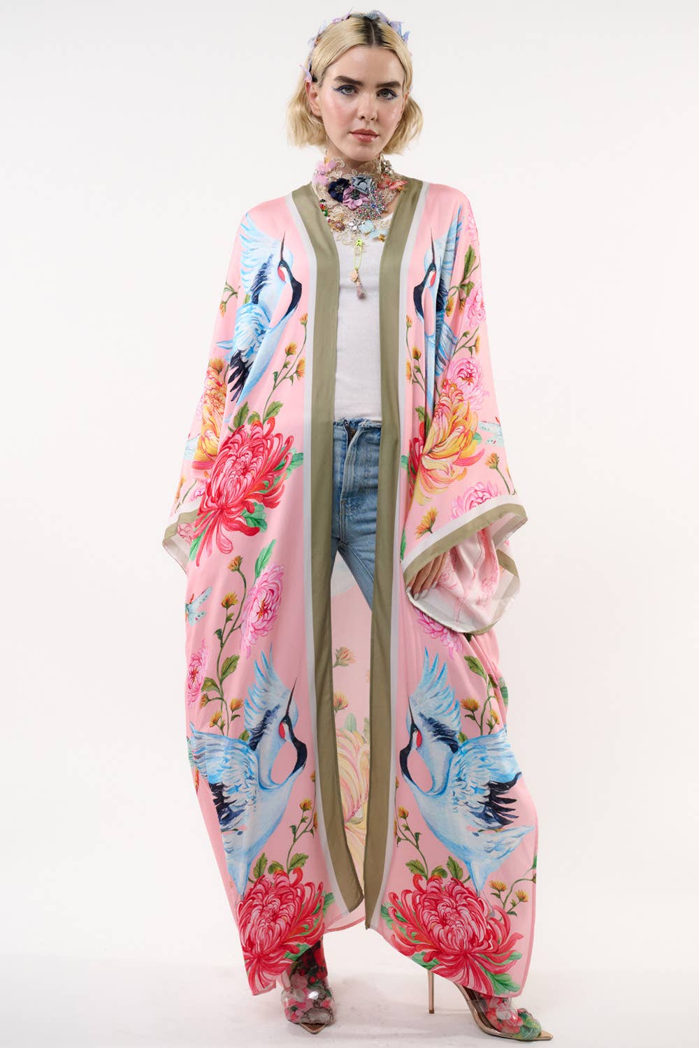 Aratta The Legend of the Crane Kimono