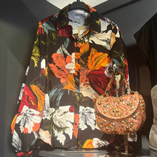 Load image into Gallery viewer, Bucket List Floral Blouse

