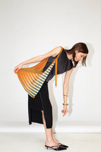Load image into Gallery viewer, Multitudes Claudia Pleated Y Bag
