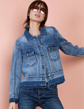 Load image into Gallery viewer, Wash Lab Step-Up Denim Jacket
