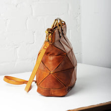 Load image into Gallery viewer, UPPDOO Origami Large Tote
