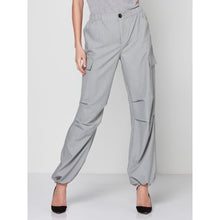 Load image into Gallery viewer, NU Denmark Sia Cargo Trousers
