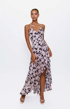 Load image into Gallery viewer, Hutch Nicola Dress
