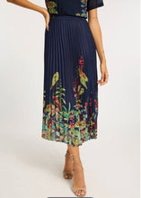 Load image into Gallery viewer, Caballero Lucille Skirt
