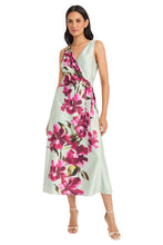 Load image into Gallery viewer, Maggy London Lillian Dress
