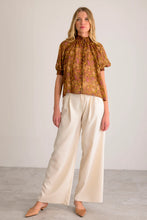 Load image into Gallery viewer, Lavender Brown Emerald Top
