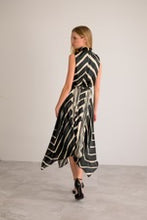 Load image into Gallery viewer, Lavender Brown Rebecca Top
