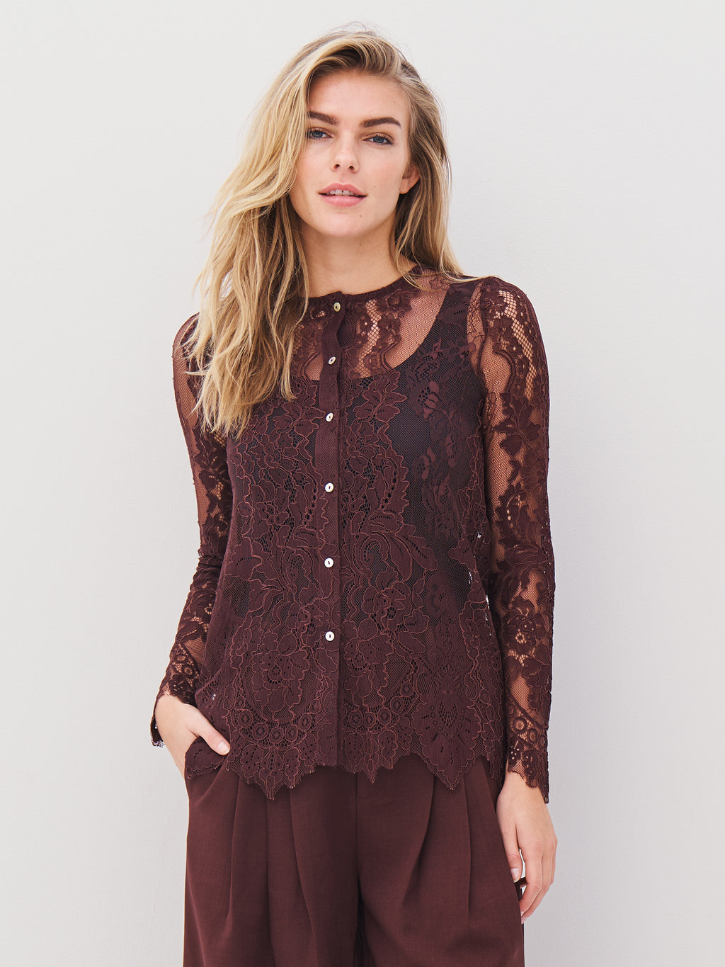 NU Denmark Ariel Top
