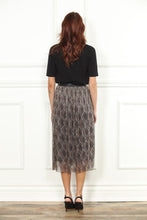 Load image into Gallery viewer, 0 Degrees Plaid Pleated Skirt
