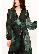 Load image into Gallery viewer, Hutch Bridge 2 Dress
