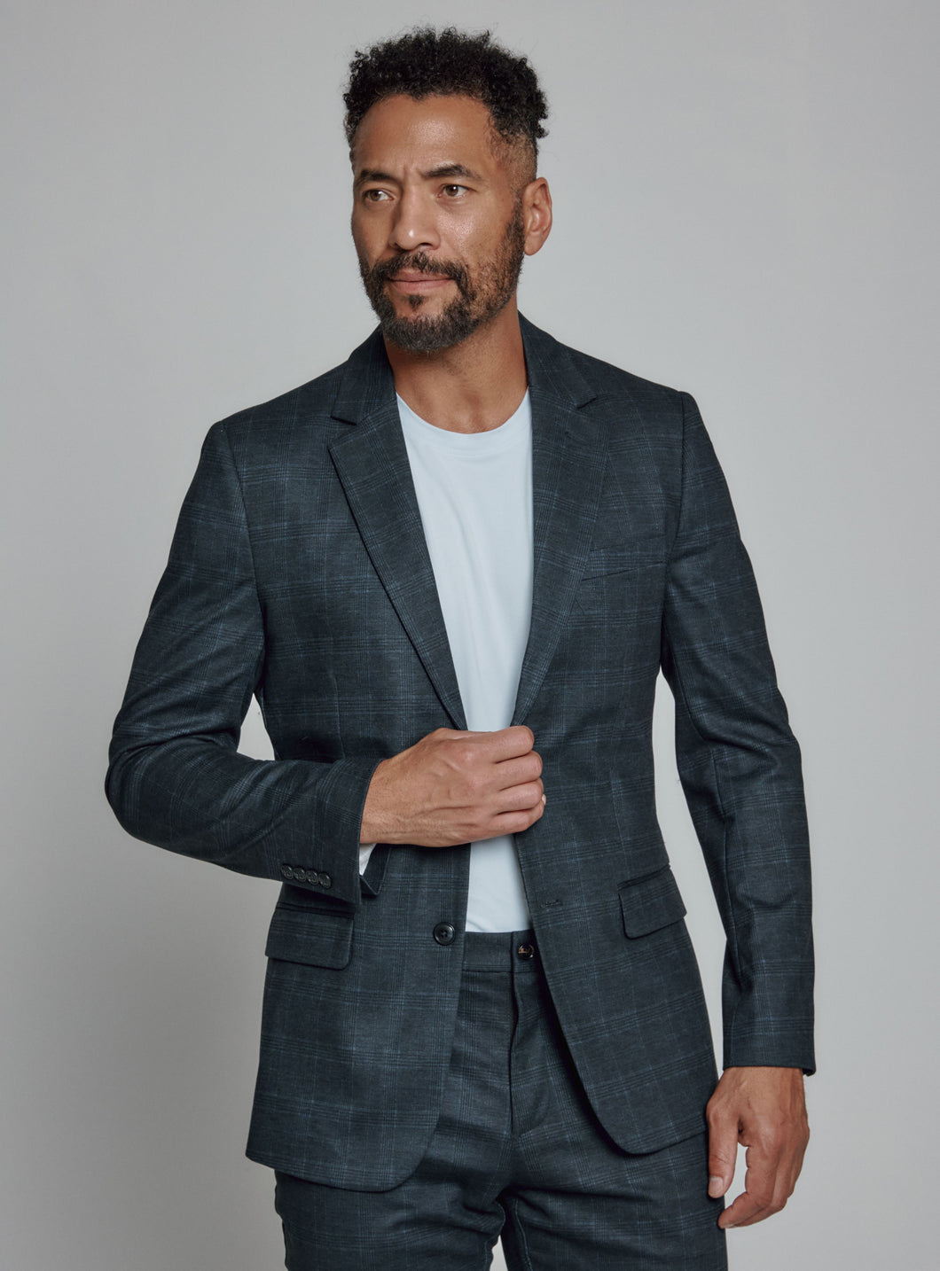 7 Diamonds Cullen Blazer