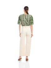 Load image into Gallery viewer, Fifteen Twenty Stevie Barrel Pants

