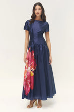 Load image into Gallery viewer, Hutch Atley Dress
