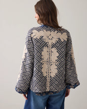 Load image into Gallery viewer, Summum Reversible Jacquard Jacket
