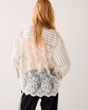 Load image into Gallery viewer, Summum Striped Lace Bouse
