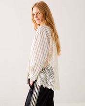 Load image into Gallery viewer, Summum Striped Lace Bouse
