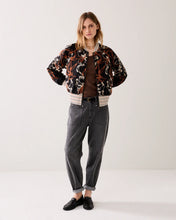 Load image into Gallery viewer, Summum Embroidered Bomber
