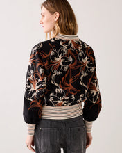 Load image into Gallery viewer, Summum Embroidered Bomber
