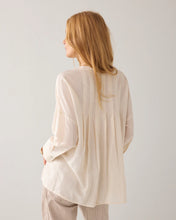 Load image into Gallery viewer, Summum Shiny Blouse
