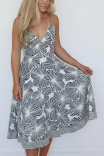 Load image into Gallery viewer, Nibi Mtk Isabella Midi Dress

