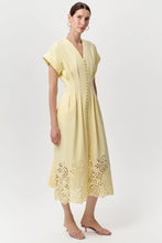Load image into Gallery viewer, Exquise Emrick Dress
