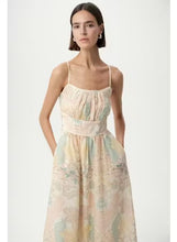 Load image into Gallery viewer, Exquise Ulrika Dress
