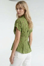 Load image into Gallery viewer, Exquise Adalene Shirt
