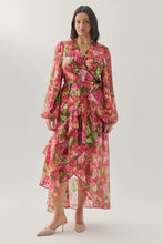 Load image into Gallery viewer, Hutch Sadey Dress
