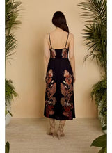 Load image into Gallery viewer, Cabellero Donna Dress
