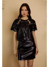 Load image into Gallery viewer, Caballero Kant Top
