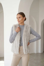 Load image into Gallery viewer, G.D.S. Cassidy Fox Fur Vest
