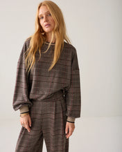 Load image into Gallery viewer, Summum Plaid Sweatshirt
