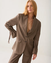 Load image into Gallery viewer, Summum Boyfriend Blazer
