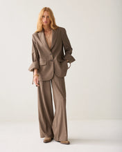 Load image into Gallery viewer, Summum Boyfriend Blazer
