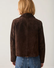 Load image into Gallery viewer, Summum Suede Jacket
